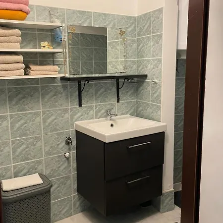 Apartma Ella * Koper